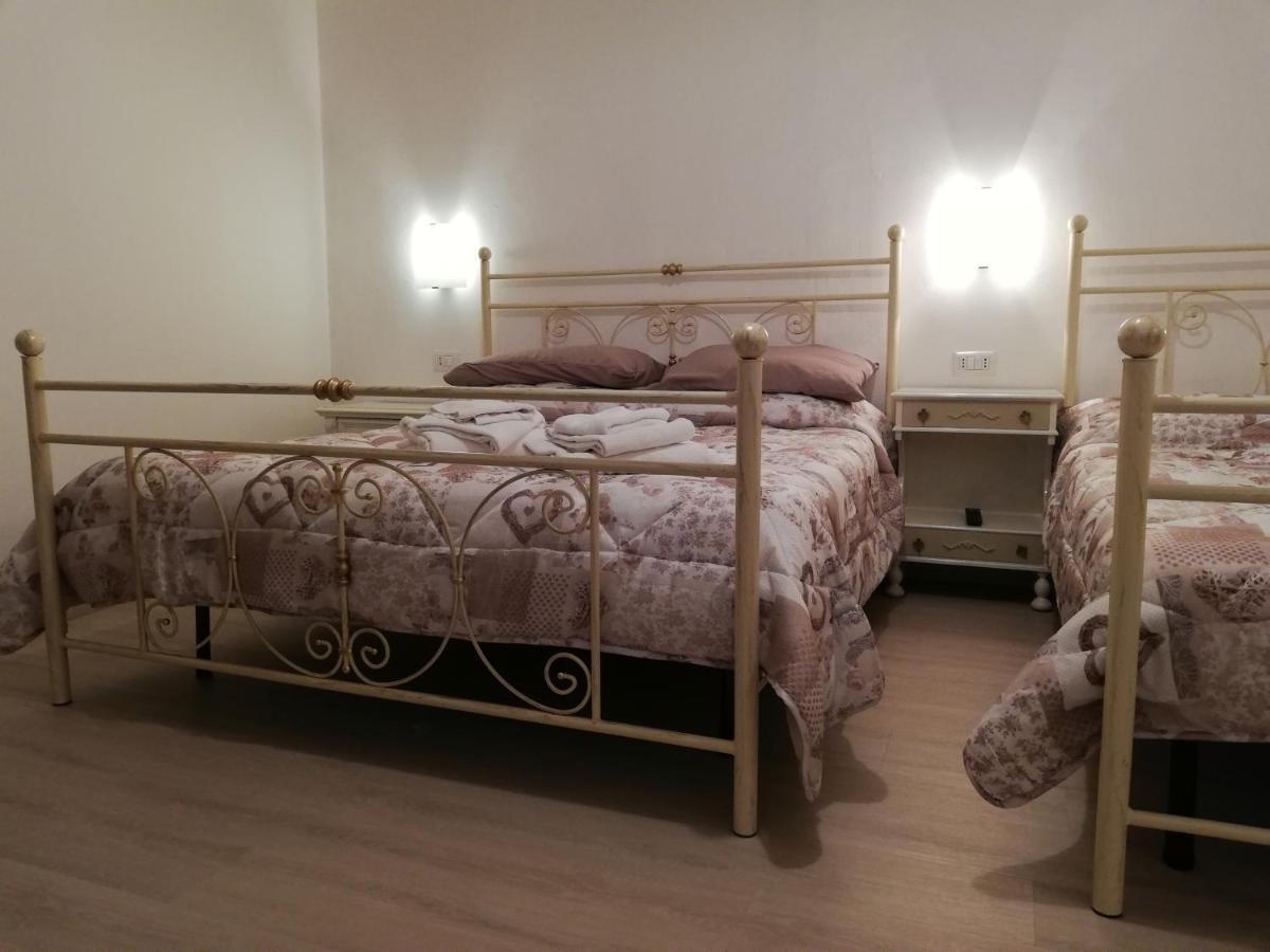 B&B Camere Montalto Centro Монтальто-ді-Кастро Екстер'єр фото
