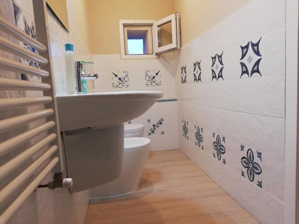 B&B Camere Montalto Centro Монтальто-ді-Кастро Екстер'єр фото