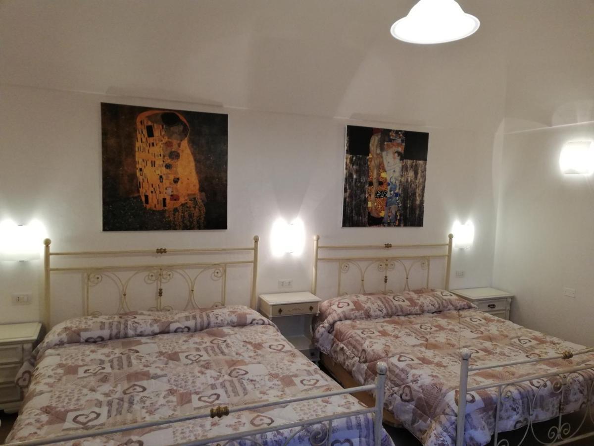 B&B Camere Montalto Centro Монтальто-ді-Кастро Екстер'єр фото